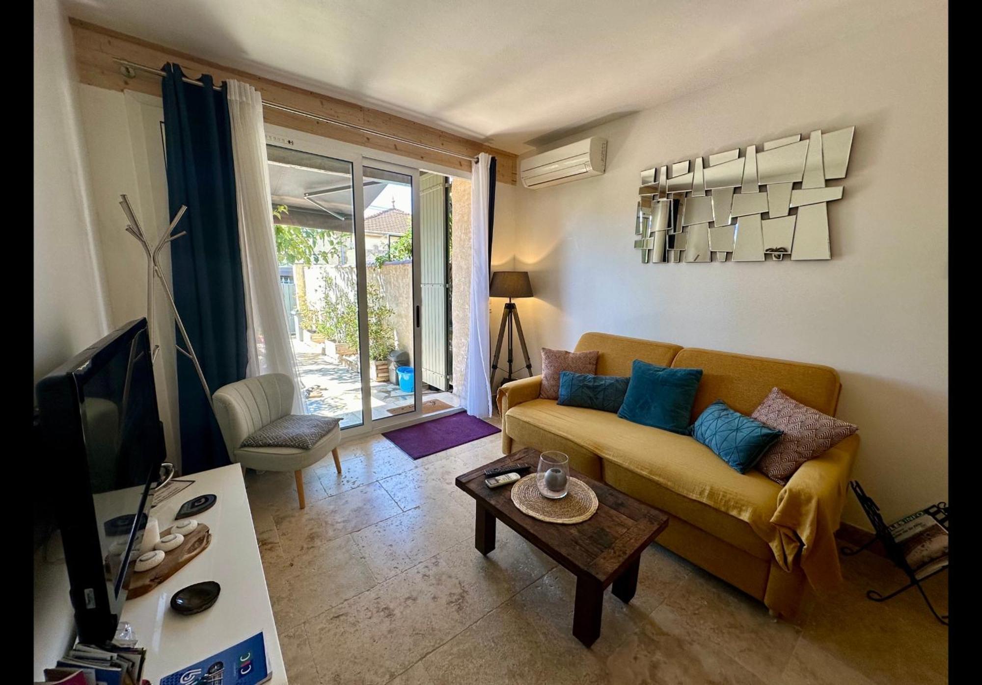 Ferienhaus Le Petit Versailles Arles